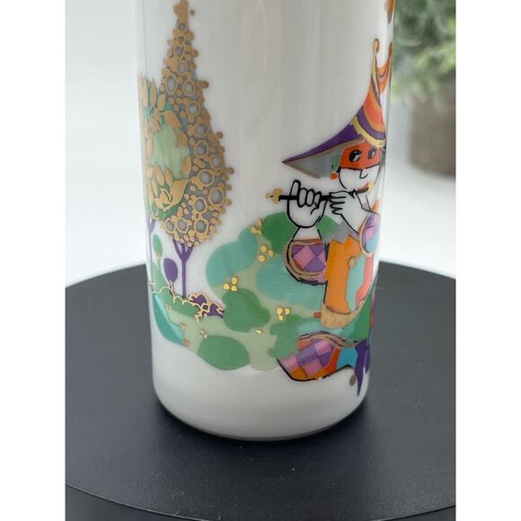 Vintage Rosenthal Bjorn Wiinblad
Musicians Small Arabian Nights Trumpet Vase - Picture 8 of 16